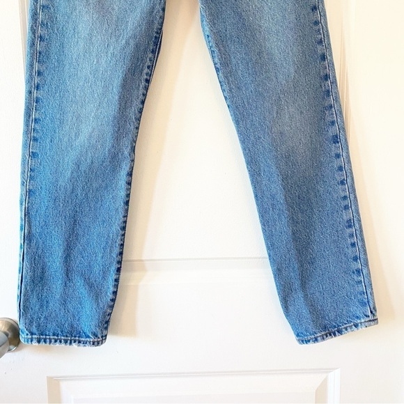 LEVI’S Wedgie Straight Jean In Oxnard Haze Medium Wash - Picture 4 of 14